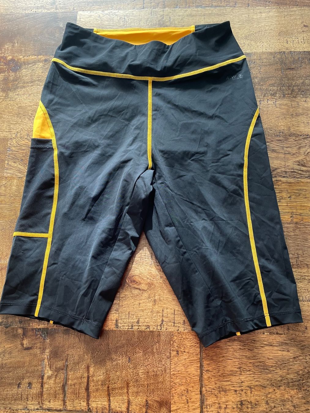Icepeak Hosen: DELIGHT kurze Sporthose – Neu (gemäss Beschreibung) aus Adliswil von miu_fnq6 1