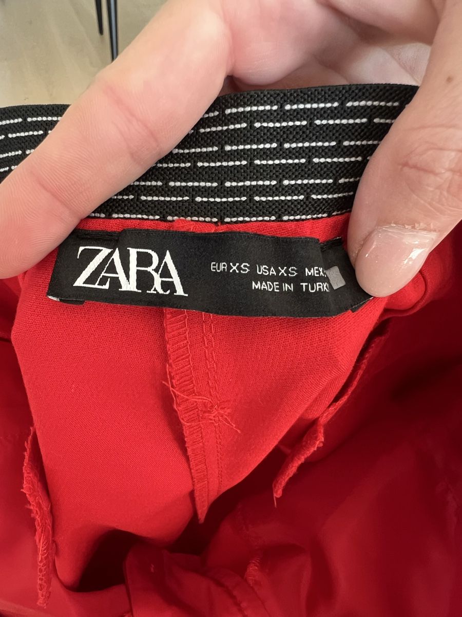 Zara Pantaloni: Zara Hose 34 – Usato da Meggen venduto da Colin_2000 2
