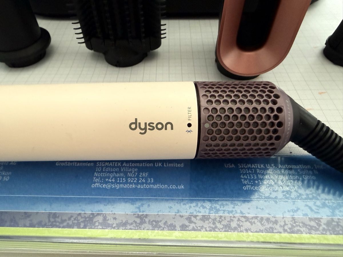 Dyson Asciugacapelli: Dyson Airwrap Komplett Set – Usato da Nürensdorf venduto da gia_82qt 1