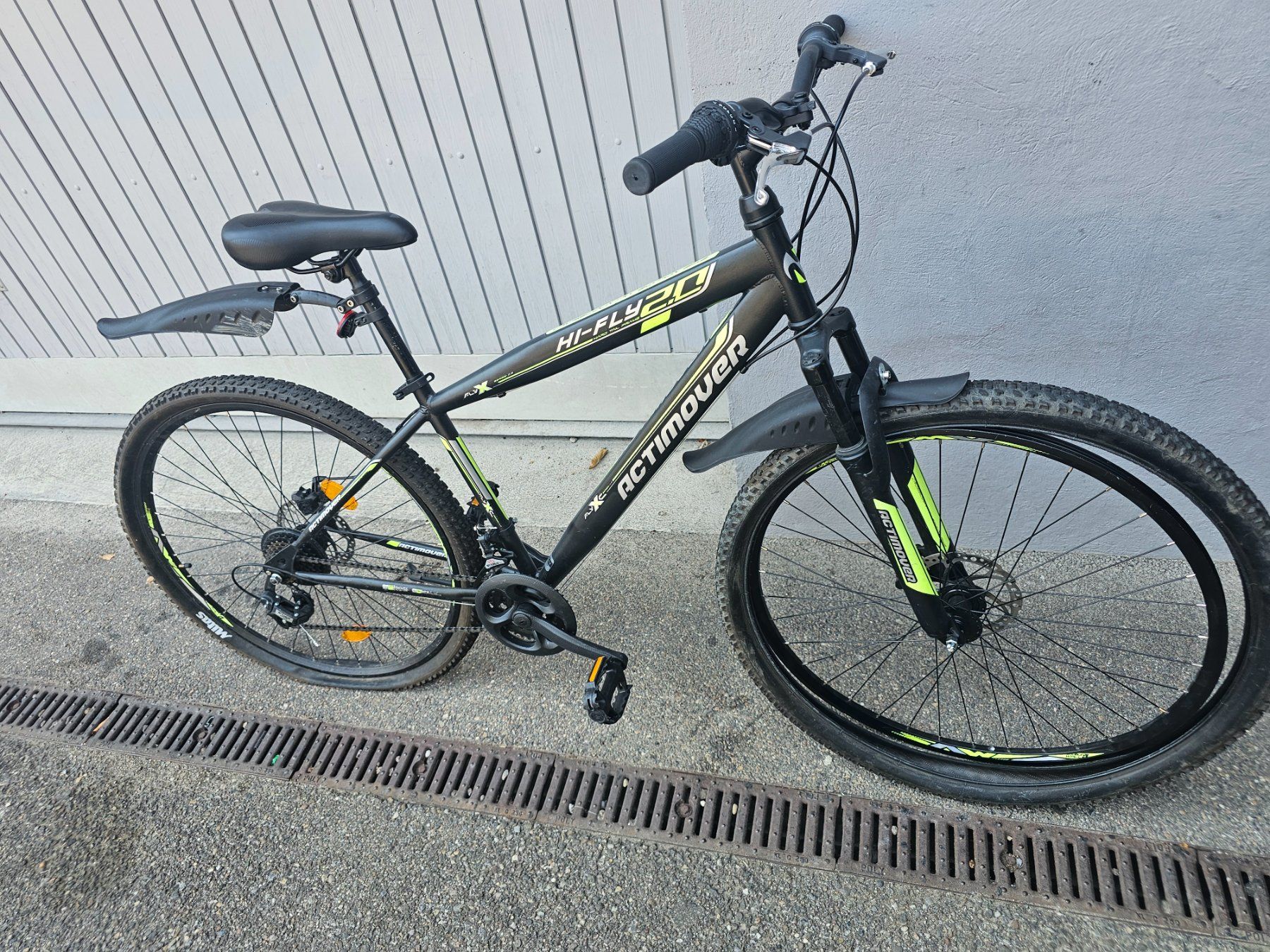 Vélos: 3 MTB – D'occasion à kleindöttingen par Jimi-Hendrix