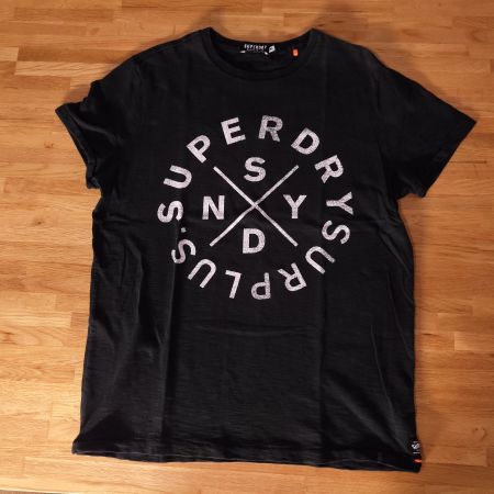 Superdry T-shirt