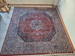 Handgearbeiteter Orientteppich 244 x 248 cm