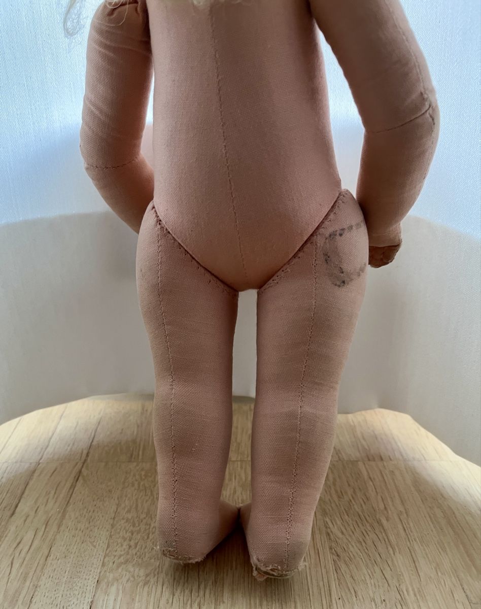 Käthe Kruse Bambole: Käthe Kruse Puppe, Original. – Usato da St. Gallen venduto da reg_f8h8 4