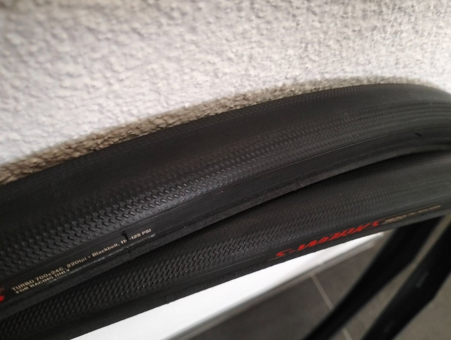 Specialized Ersatzteile: Specialized S-Works Turbo 700x24 Rennrad Reifen – Gebraucht aus Uster von KarlZH 6
