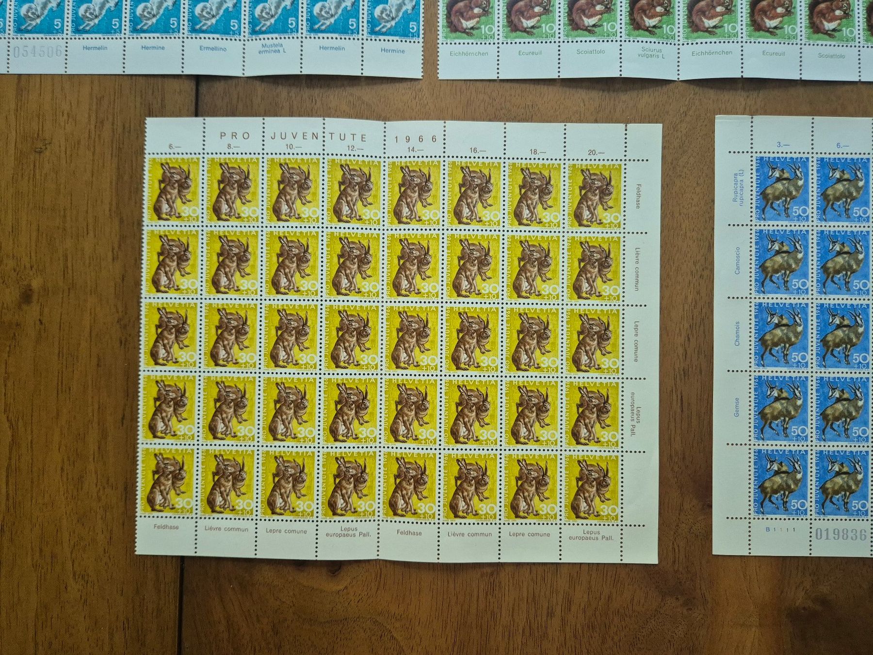 Tous les timbres: Frankaturware 100 CHF. GRATISLIEFERUNG ! – Neuf (Voir description) à Horgen par frankatur 6