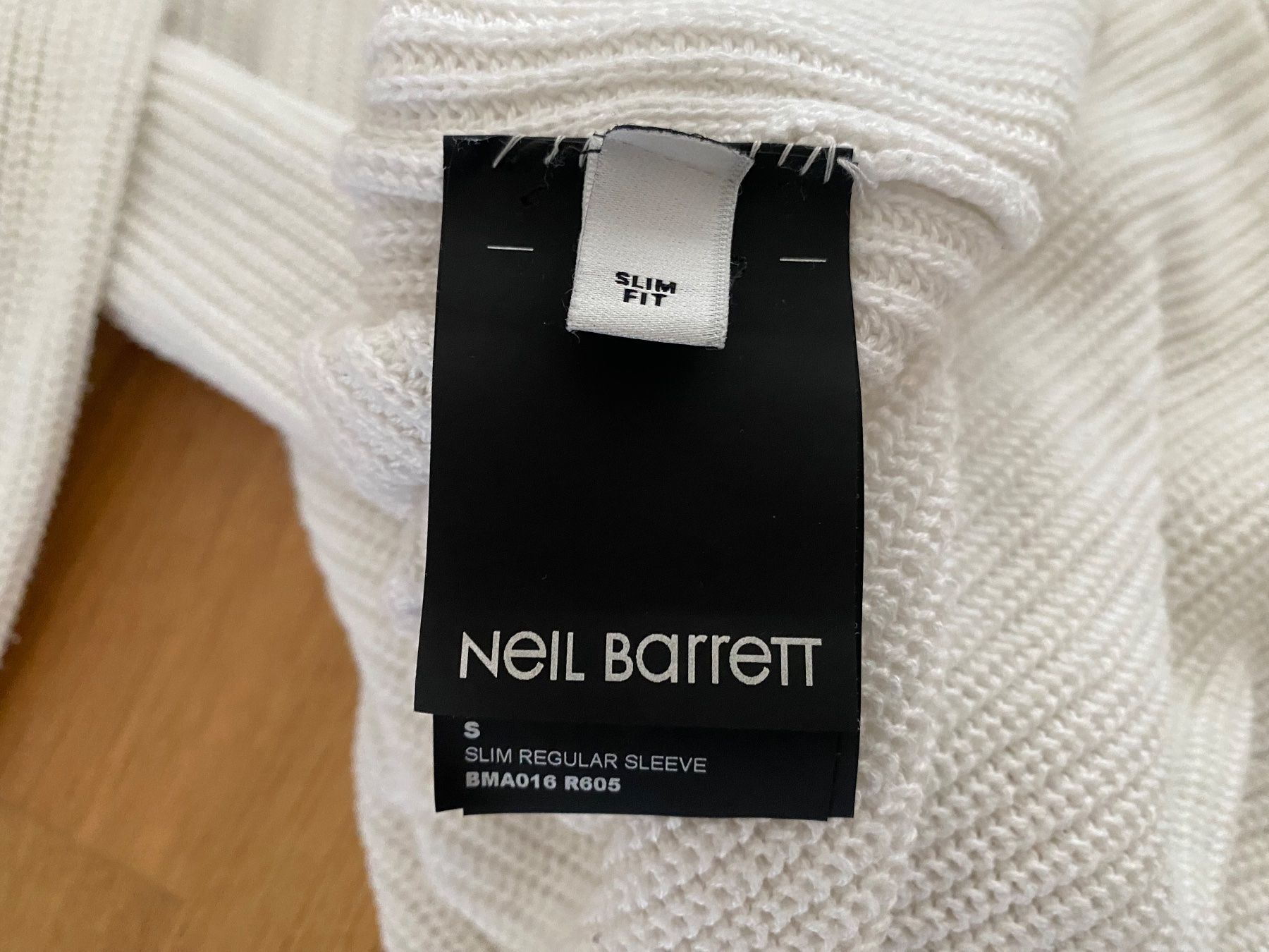 Maglioni & Felpe: ORIGINAL NEIL BARRETT PULLOVER S/M FABRIKNEU LP: 740.- – Nuovo (secondo la descrizione) da Birr venduto da kma1234 4