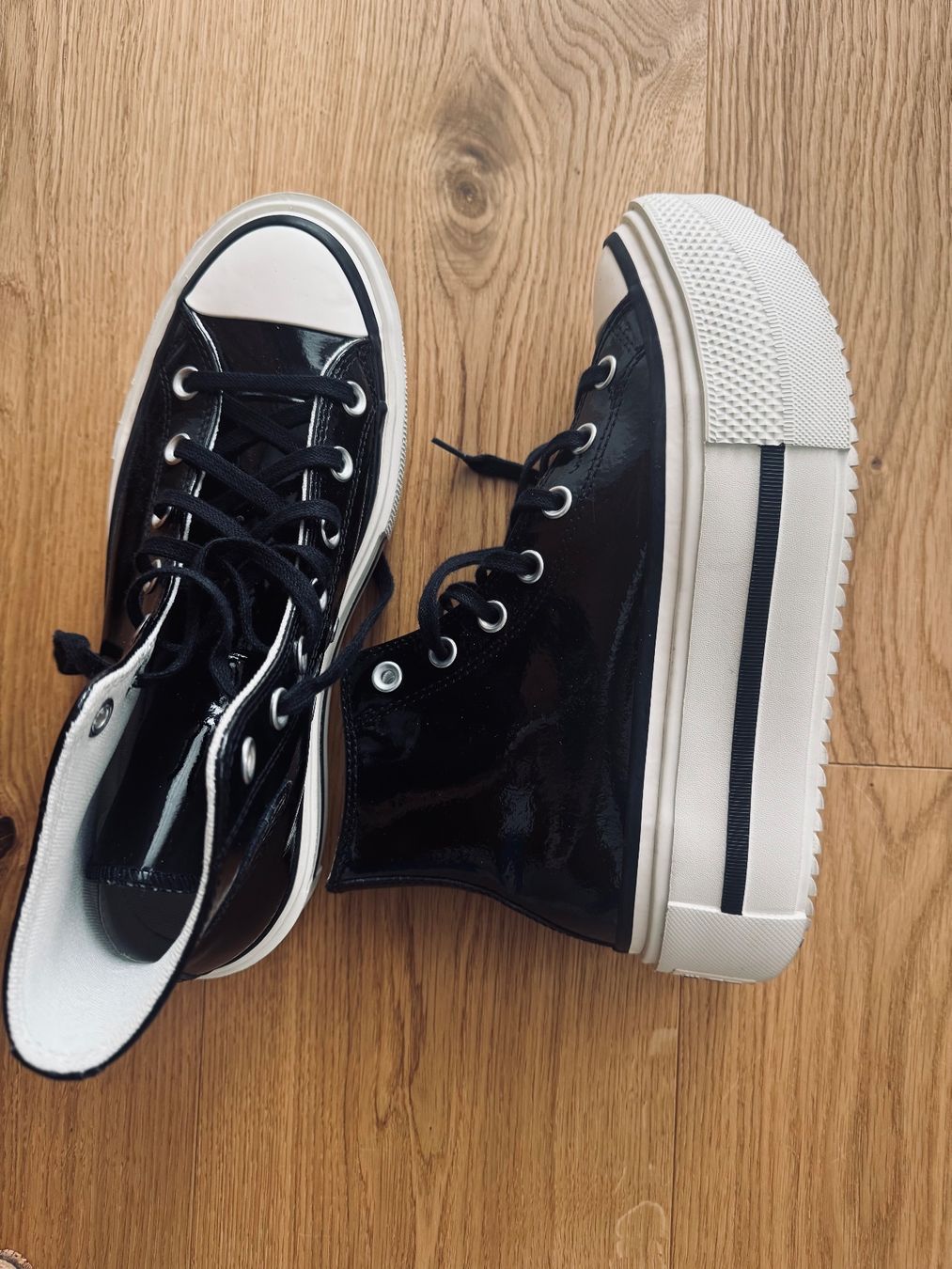 Converse Scarpe da donna: Converse sneakers – Usato da Wilen (Sarnen) venduto da mbs_b75k 2