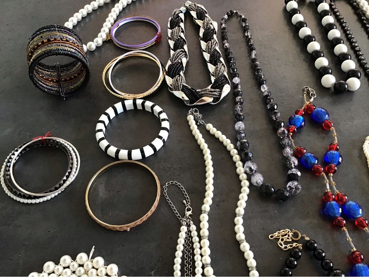 Altri gioielli: Modeschmuck – Usato da Zürich venduto da Juancarlos1 1