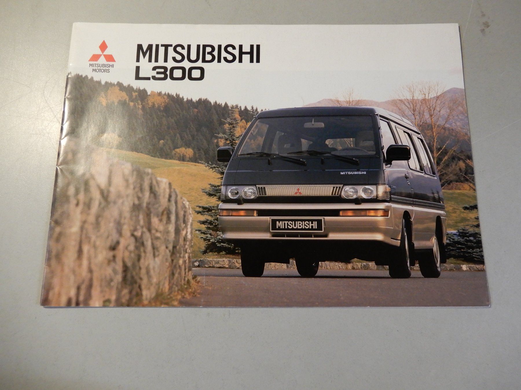 Mitsubishi Dokumente: Mitsubishi L300 Prospekt neuwertig – Gebraucht aus Erstfeld von Mario_boe0