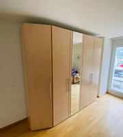 Kleiderschrank - 5-türig mit Spiegel (MANN-Switzerland)