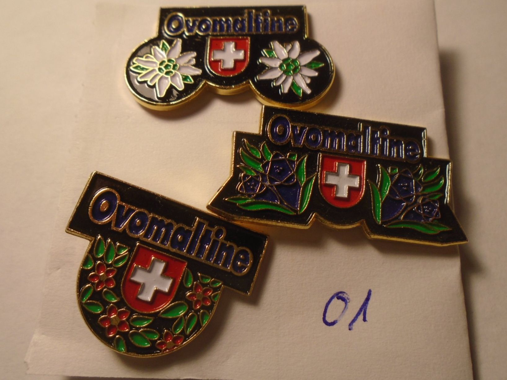 Ovomaltine Placchette & Badge: 3 Ovomaltine Pins (O1) – Usato da Winterthur venduto da Beli2000