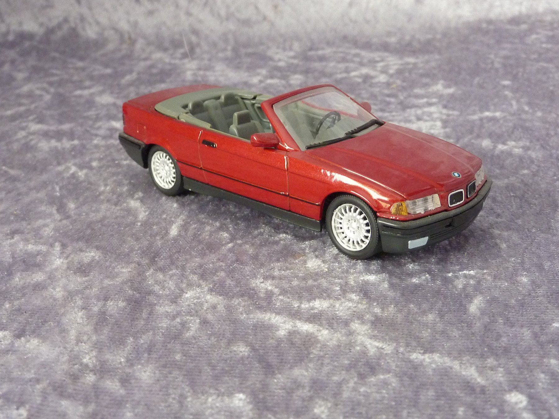 BMW Modellini d'auto: BME 3er Cabrio E36  1:43 – Usato da Dürrenäsch venduto da modellautos4you 3