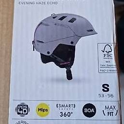 Caschi: Casque de ski femme – Usato da Epalinges venduto da Coronetpeak 1