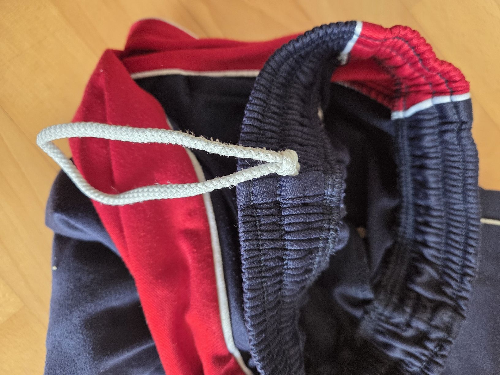 Adidas Pantaloni: Hose Trainerhose Adidas – Usato da Birr venduto da SonjaB84 3