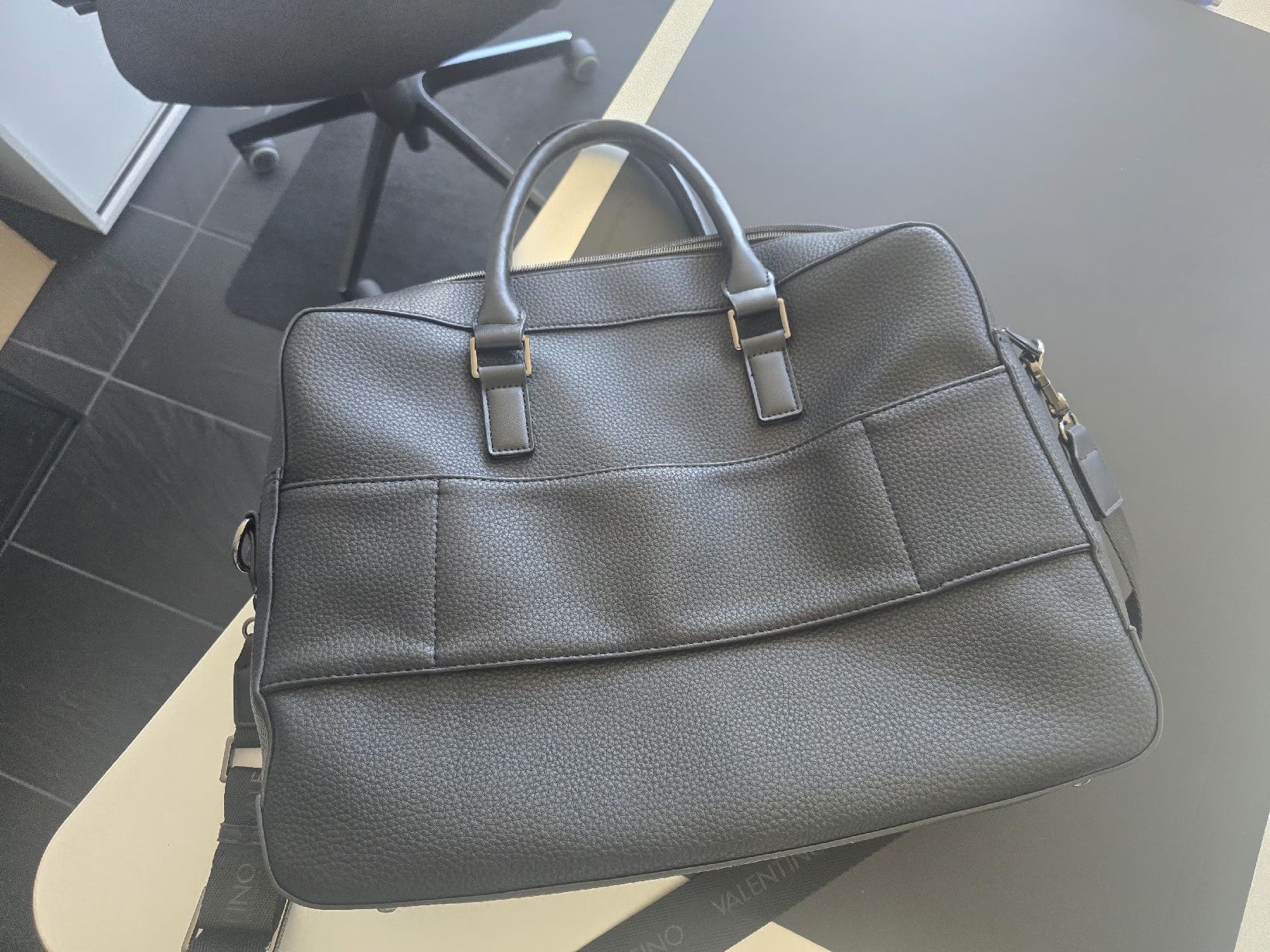 Valentino Taschen: Sac ordinateur marque Valentino – Neu (gemäss Beschreibung) aus St-Sulpice VD von Celmi007 4
