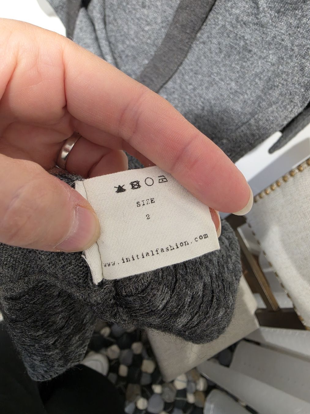 Vestiti: Initial Strickkleid grau mit Schal Grösse 2 Wolle Mix – Usato da Adligenswil venduto da FriedasWelt 3