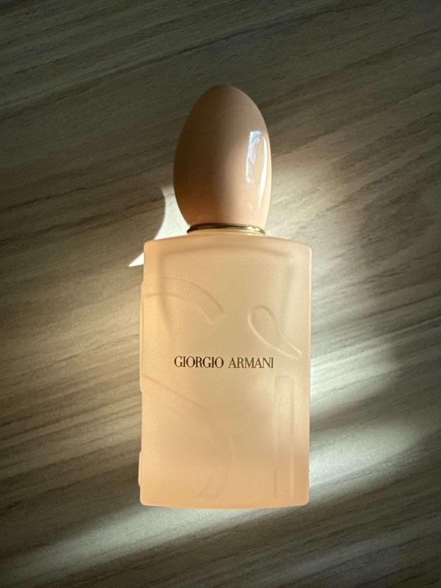 Armani Parfum & Eau de Toilette: Profumo Giorgio Armani Nude Bloom Eau de Parfum 50ml – Neu (gemäss Beschreibung) aus Amriswil von Ttsa
