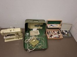 Bernina 731 mit viel Zubehör