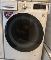LG Vollautomatische Waschmaschine sehr wenig gebraucht