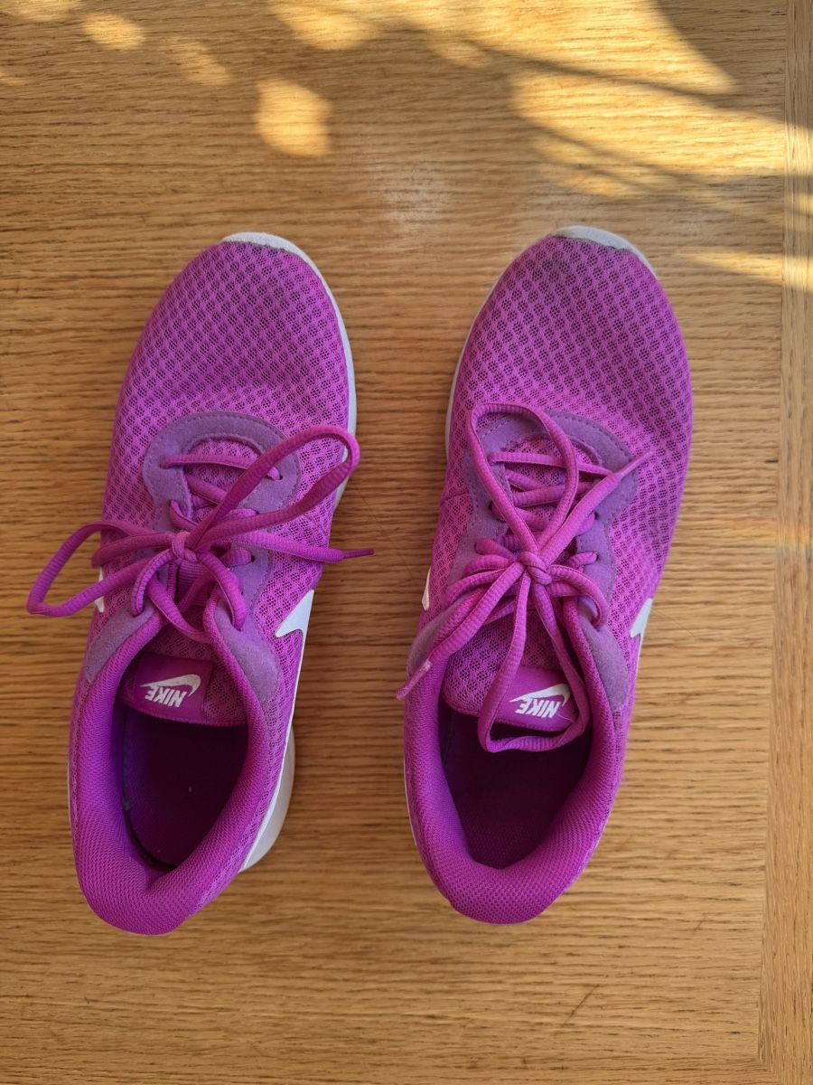 Chaussures filles: Nike scarpe da ginnastica – D'occasion à Celerina par gia_z8rb 1