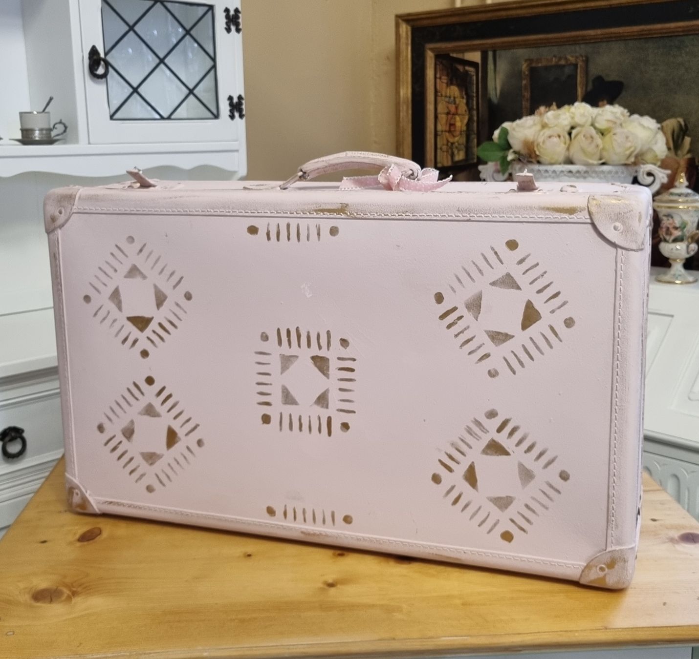 Valises de voyage: Dekorativer antiker Koffer – D'occasion à Wohlen AG par Atelier-Elisa 3