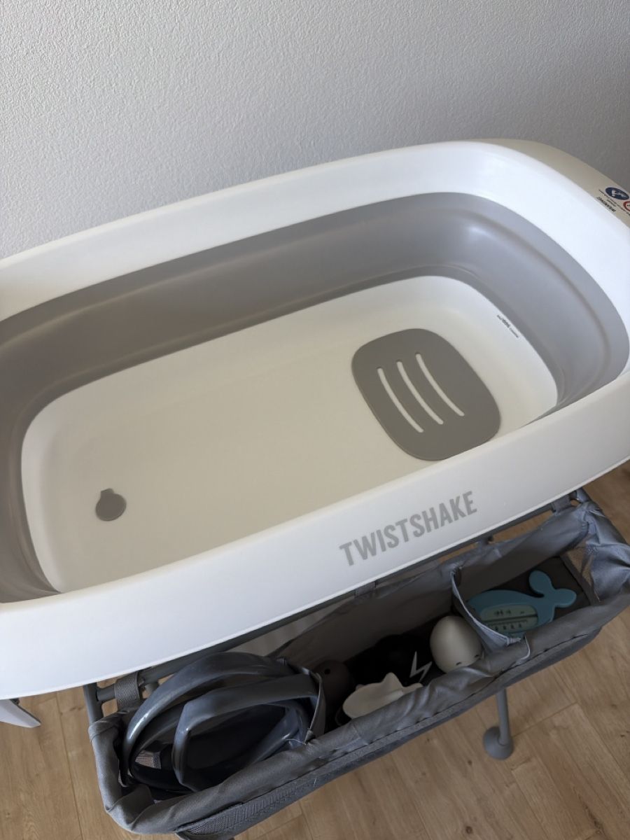 Tutto per il bagno: Baignoire bébé Twistshake – Usato da Moutier venduto da Ma2740 2