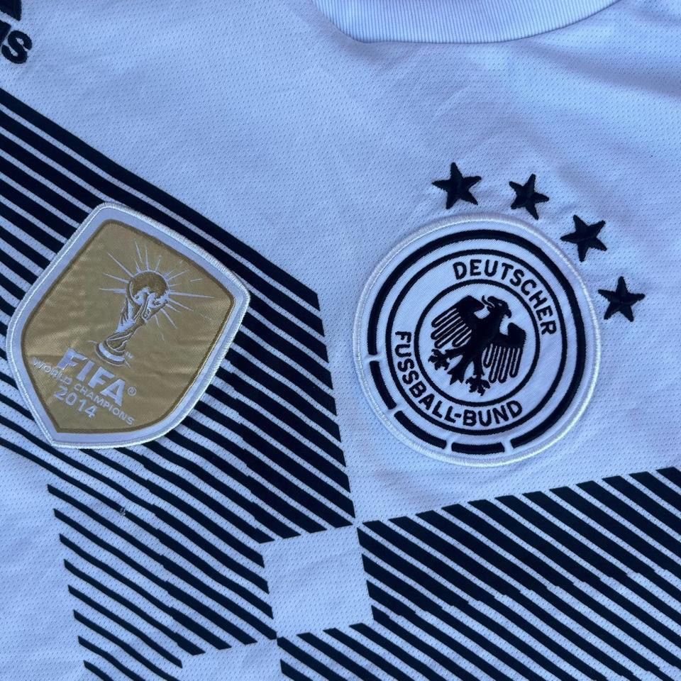Adidas Leibchen & Hosen: Deutschland Trikot 2014 Adidas – Gebraucht aus Riehen von RESTREET 1
