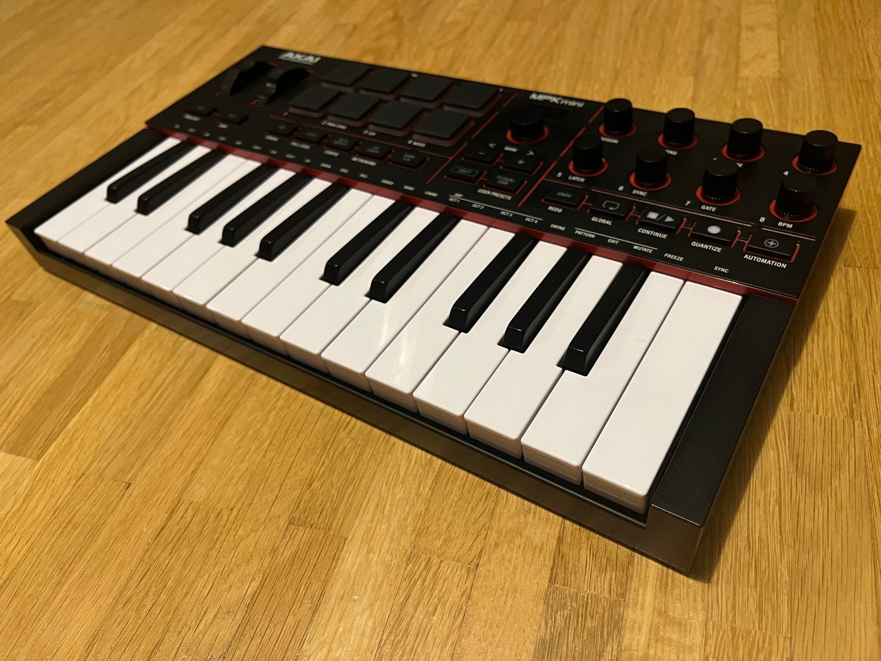 Akai Instruments de musique: Akai MPK Mini Mk4 – Neuf (Voir description) à Lausanne par Aznabul 1