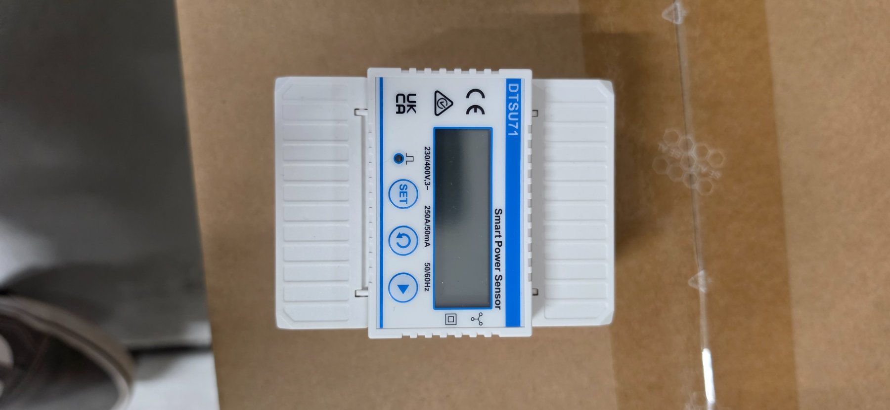 Misurare: SM-DTSU71-250 – Nuovo (secondo la descrizione) da Luzern venduto da Solarsense