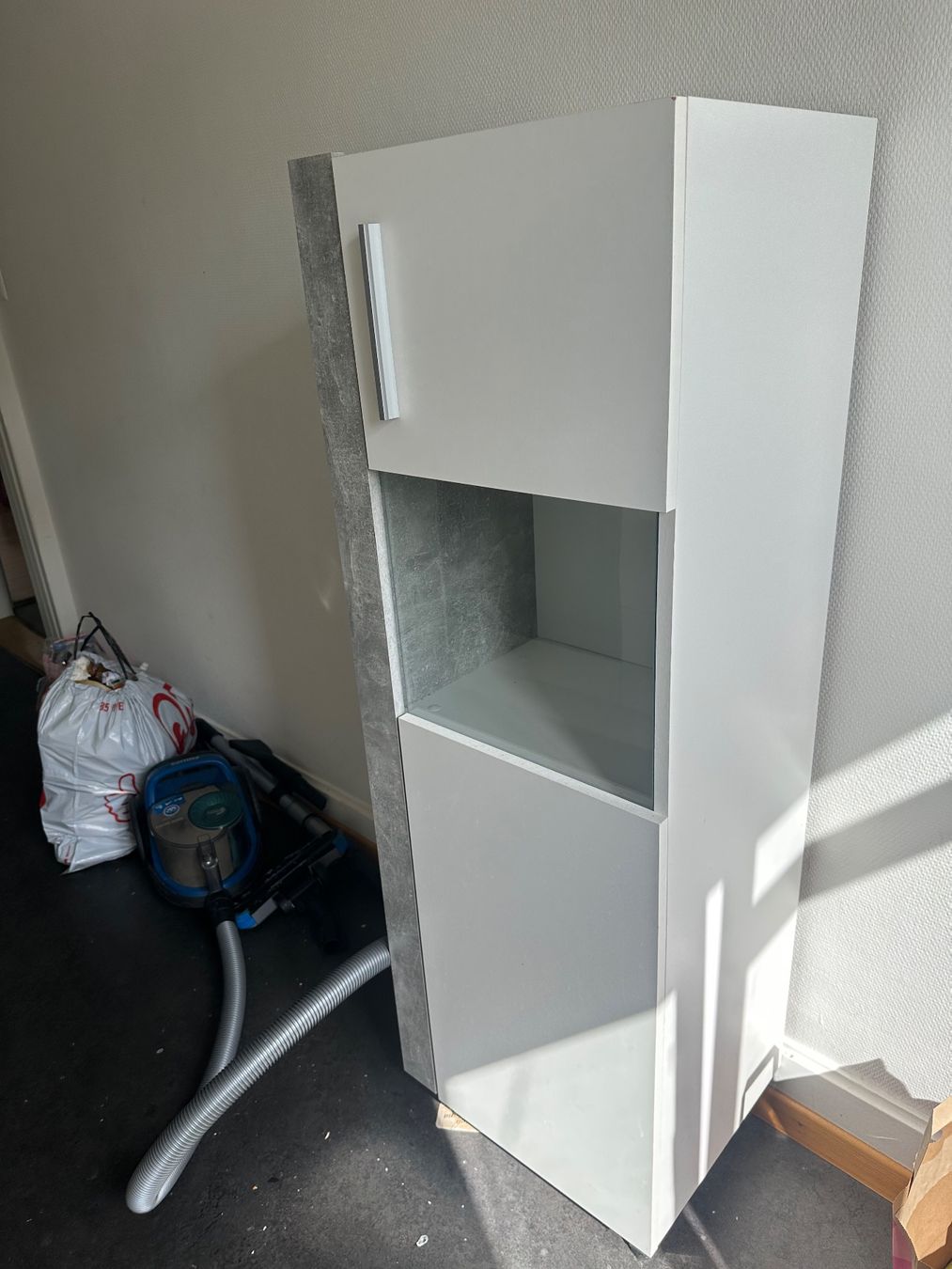 Vetrine: Vitrinenschrank weiss – Usato da St. Gallen venduto da mar_c29s