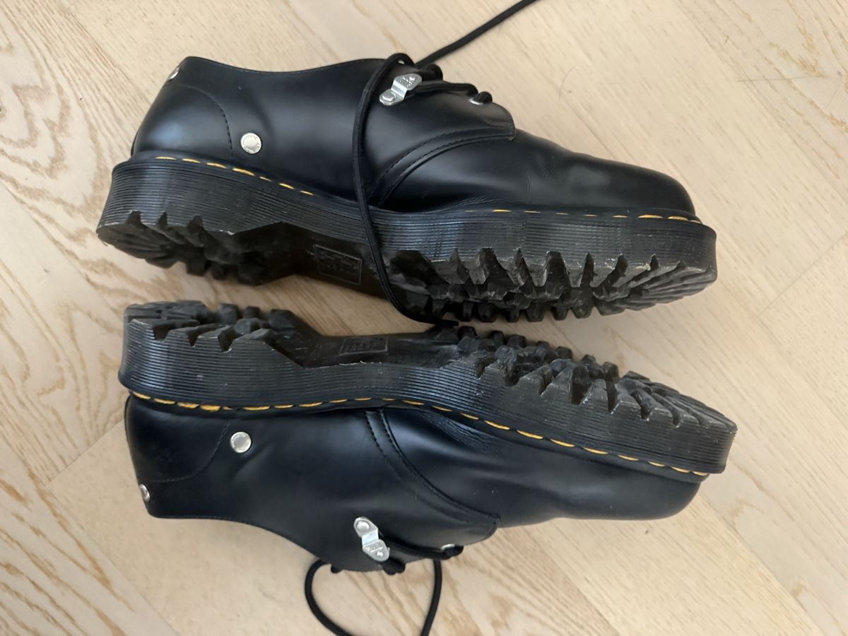 Dr. Martens Chaussures hommes: DocMartens Halbschuhe Gr. 46 EU – D'occasion à Langenthal par Salipali 1