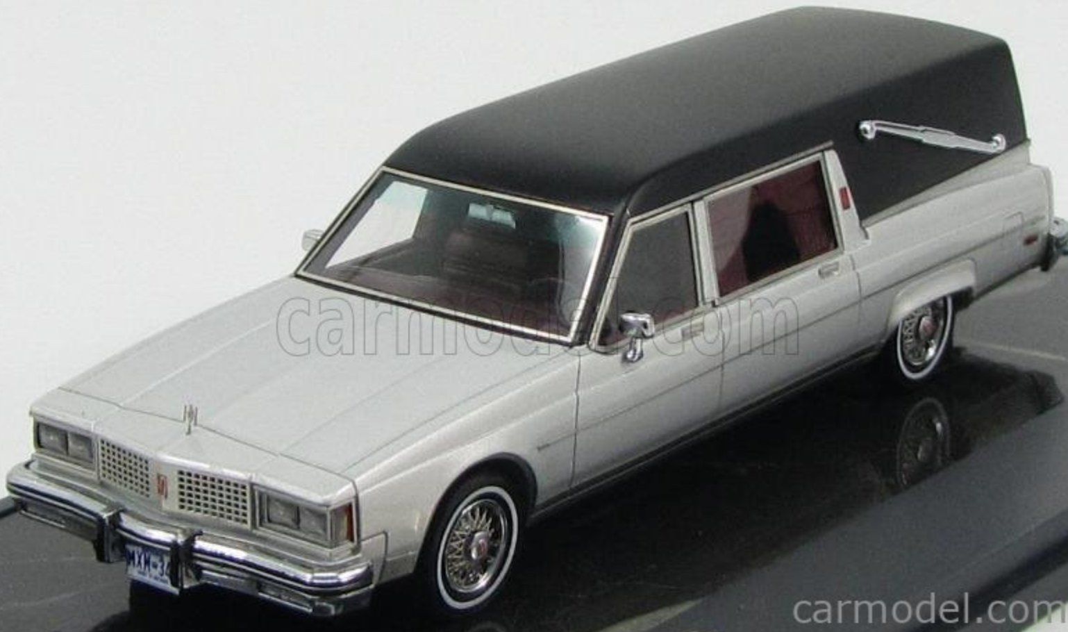 Modellini d'auto: 1/43 MATRIX SCALE MODELS - OLDSMOBILE - NINETY EIGHT – Nuovo e nell'imballaggio originale da Lausanne venduto da Techobby