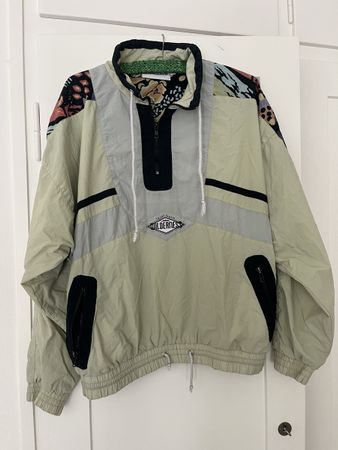 Vintage Windbreaker