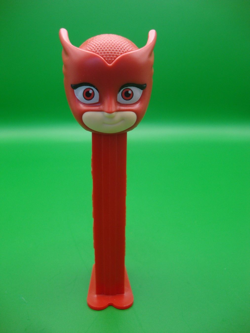 Pez Statuette: PEZ PYJAMASQUES  ROTE FIGUR FROGBOX – Usato da Basel venduto da pink2010