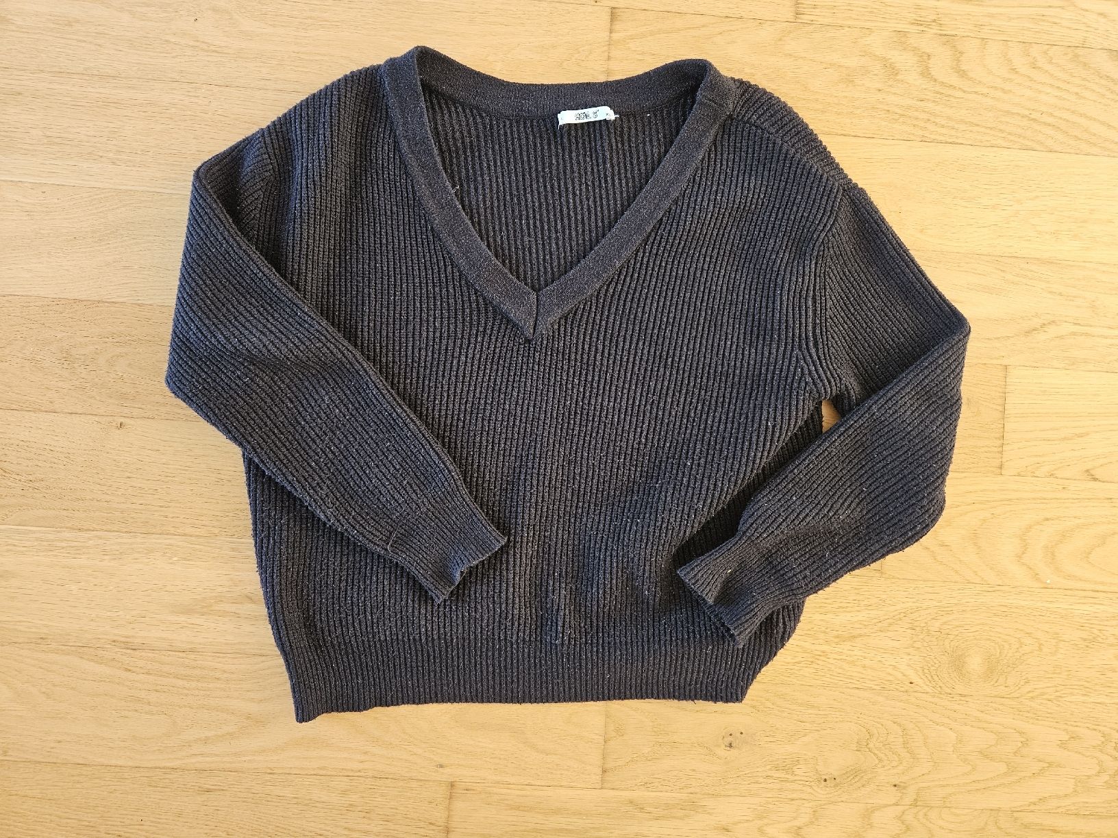 Maglioni & Felpe: Pullover (Strickpullover) schwarz Grösse S/XS – Usato da Abtwil AG venduto da Ayline.a8
