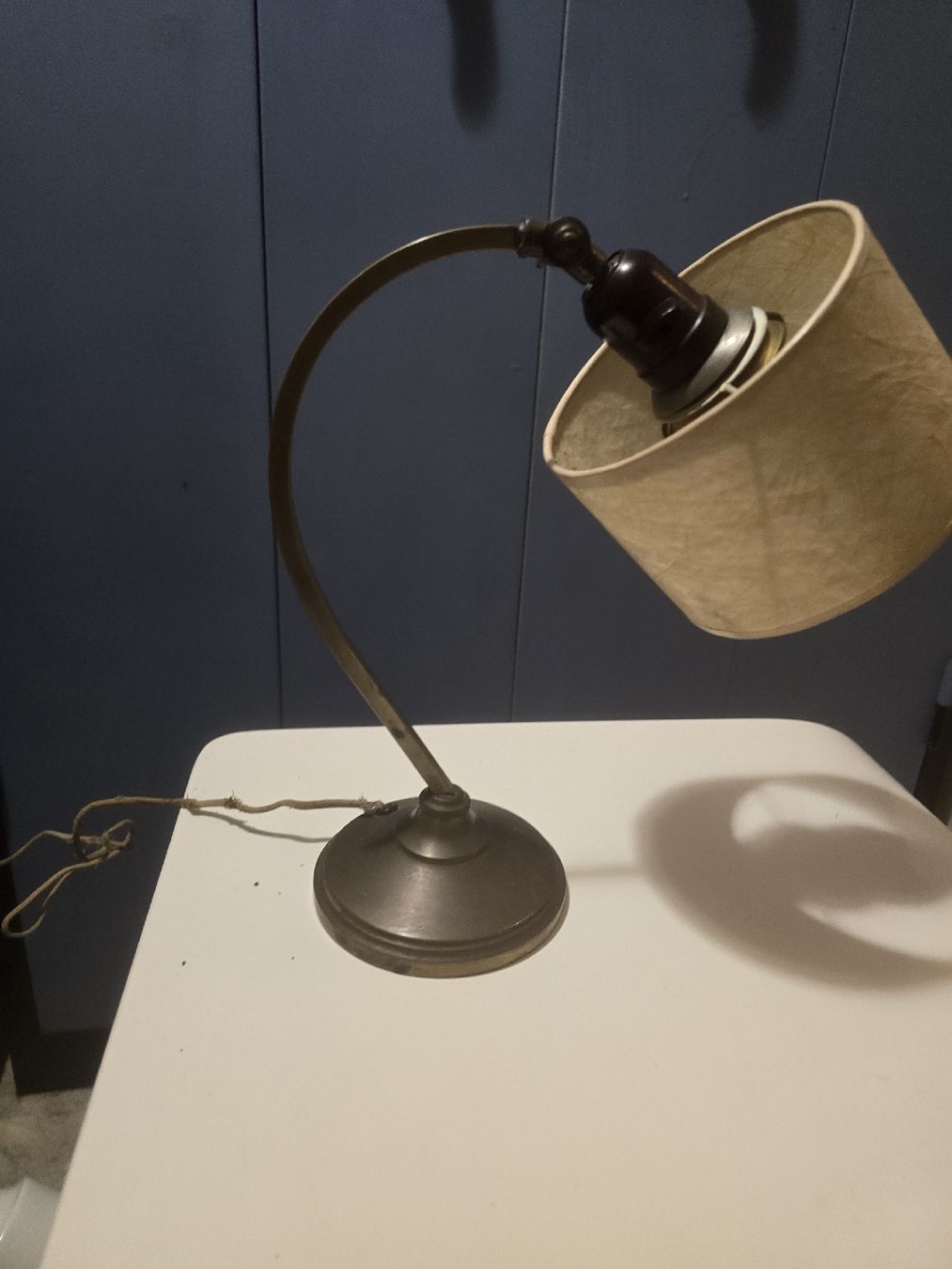 Lampen: antike Tischlampe – Gebraucht aus Biel/Bienne von alexriveros2 1