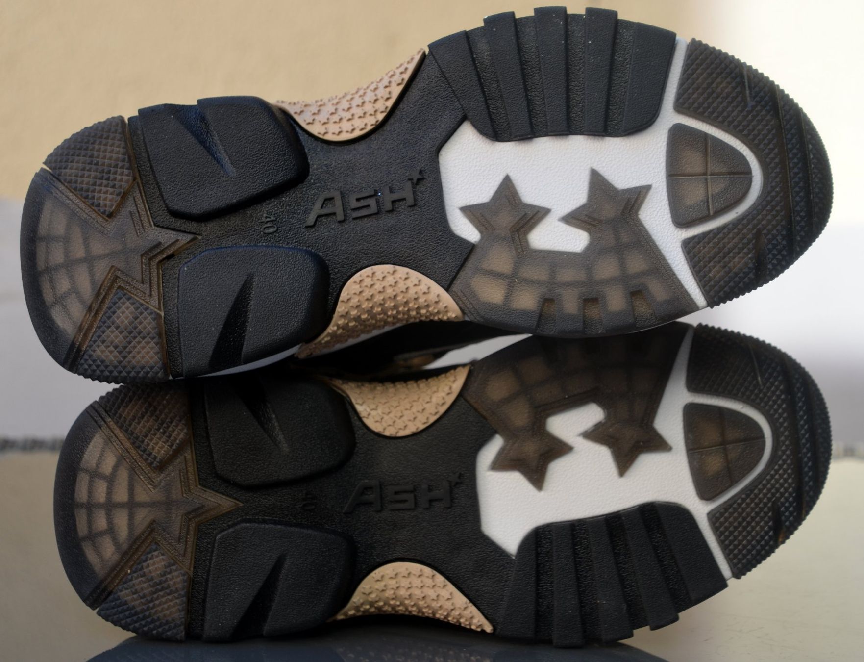 Versace Scarpe da uomo: ASH Addict 13 Sneakers  .40 – Nuovo (secondo la descrizione) da Collonges venduto da Allegree 6