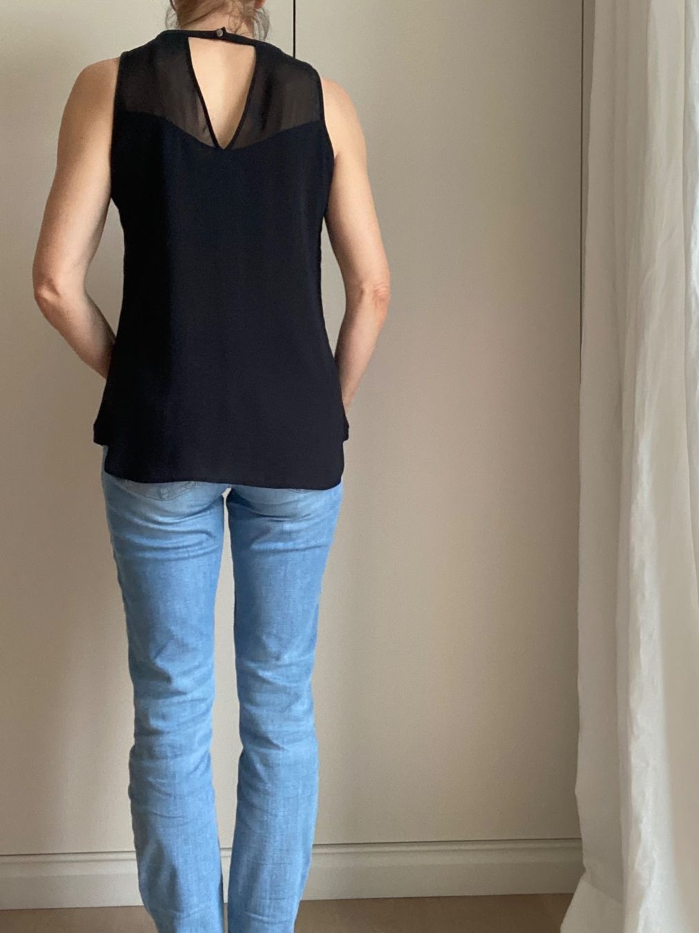 Banana Republic Top: Schickes, ärmelloses Sommer Top, Schwarz – Nuovo (secondo la descrizione) da Oberrieden venduto da mar_8vmz 1