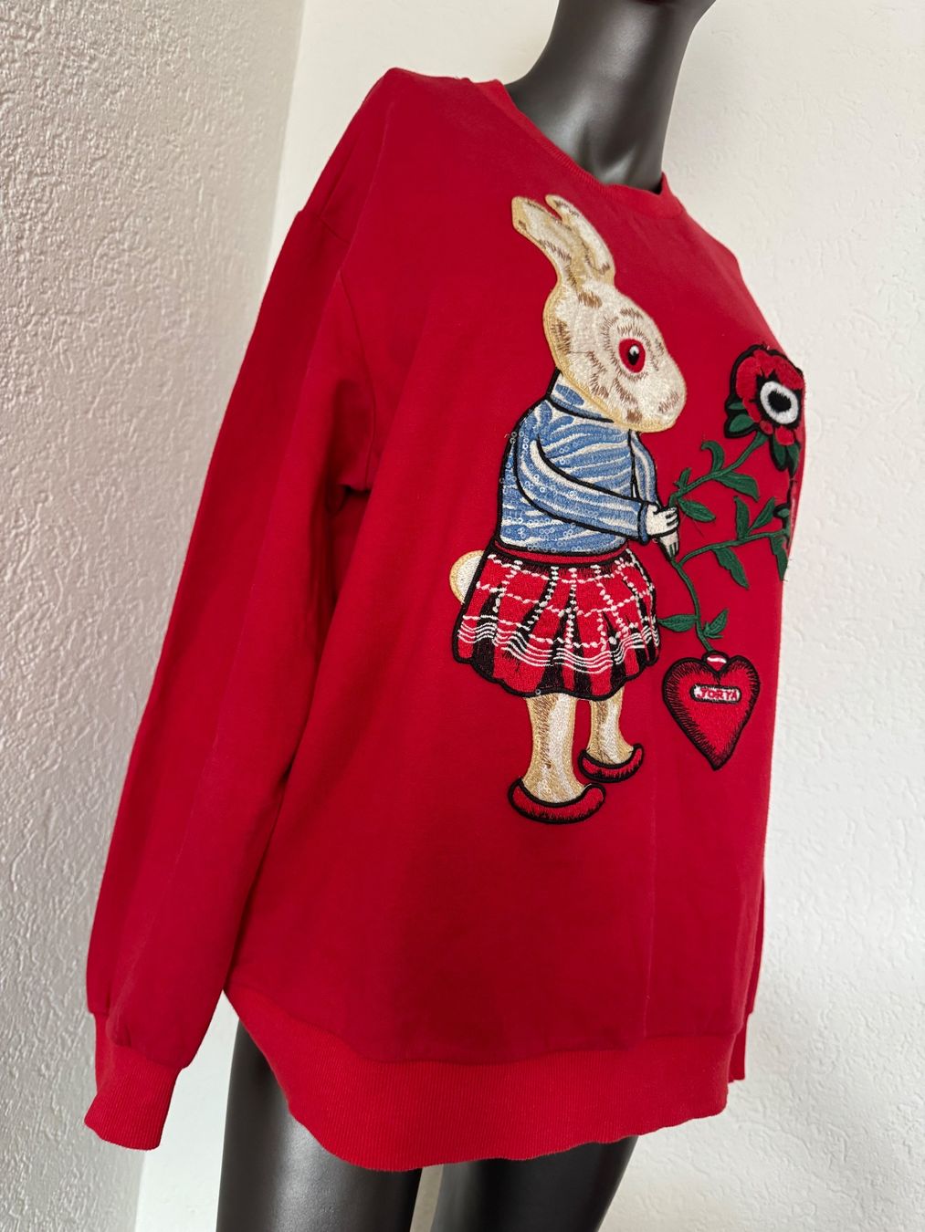 Maglioni & Felpe: Vintage Damen Pulli Pullover Hasen Motiv  Gr M L – Usato da Frenkendorf venduto da Style365 2