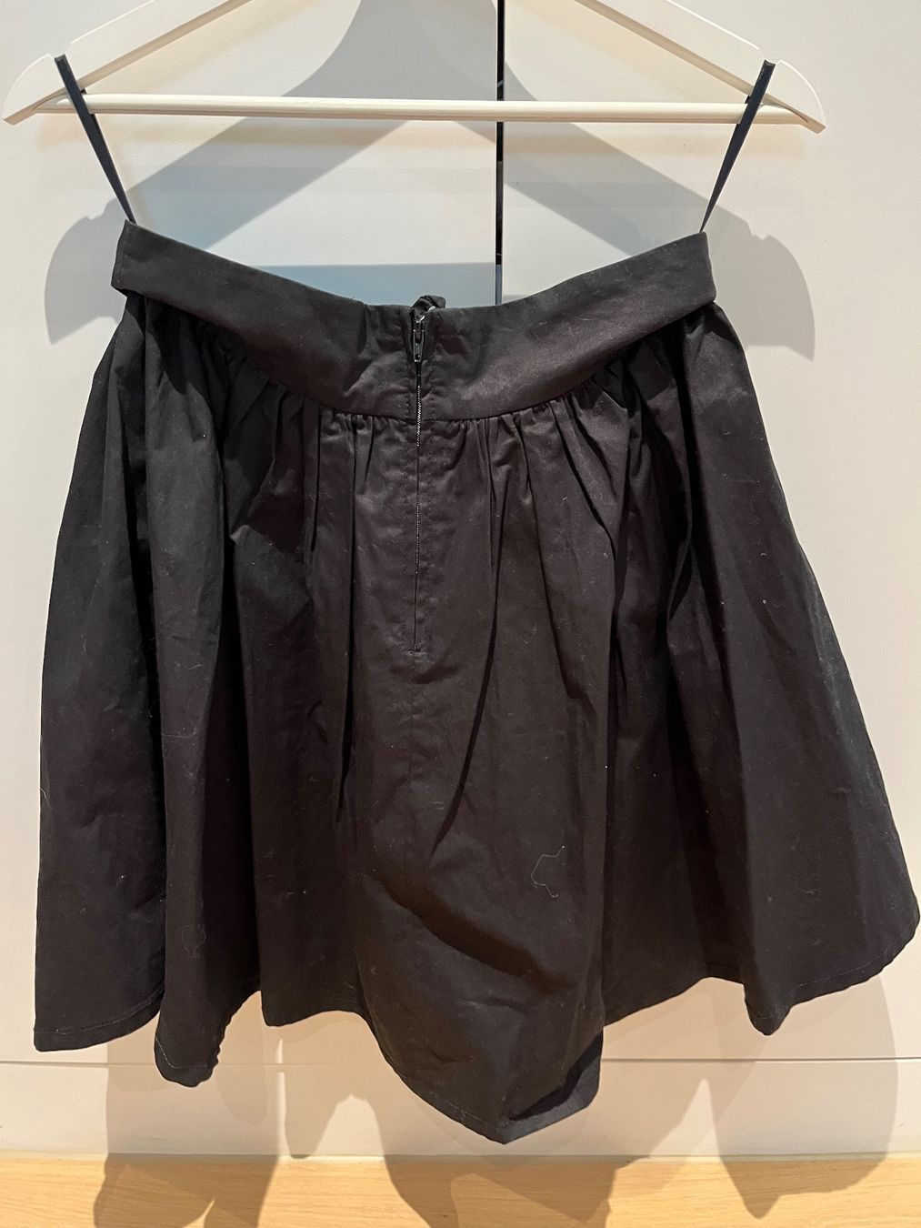 H&M Gonne: Schöner schwarzer Rock, Grösse S – Usato da Küsnacht ZH venduto da ToddyGinger 2