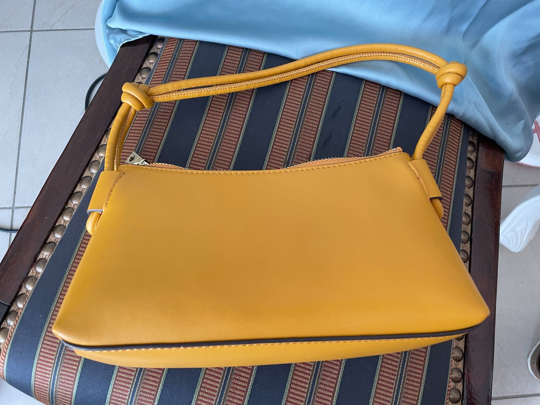 DKNY Borse da donna: DKNY Handtasche in maisgelb – Nuovo (secondo la descrizione) da Muttenz venduto da einfach-schoen 1