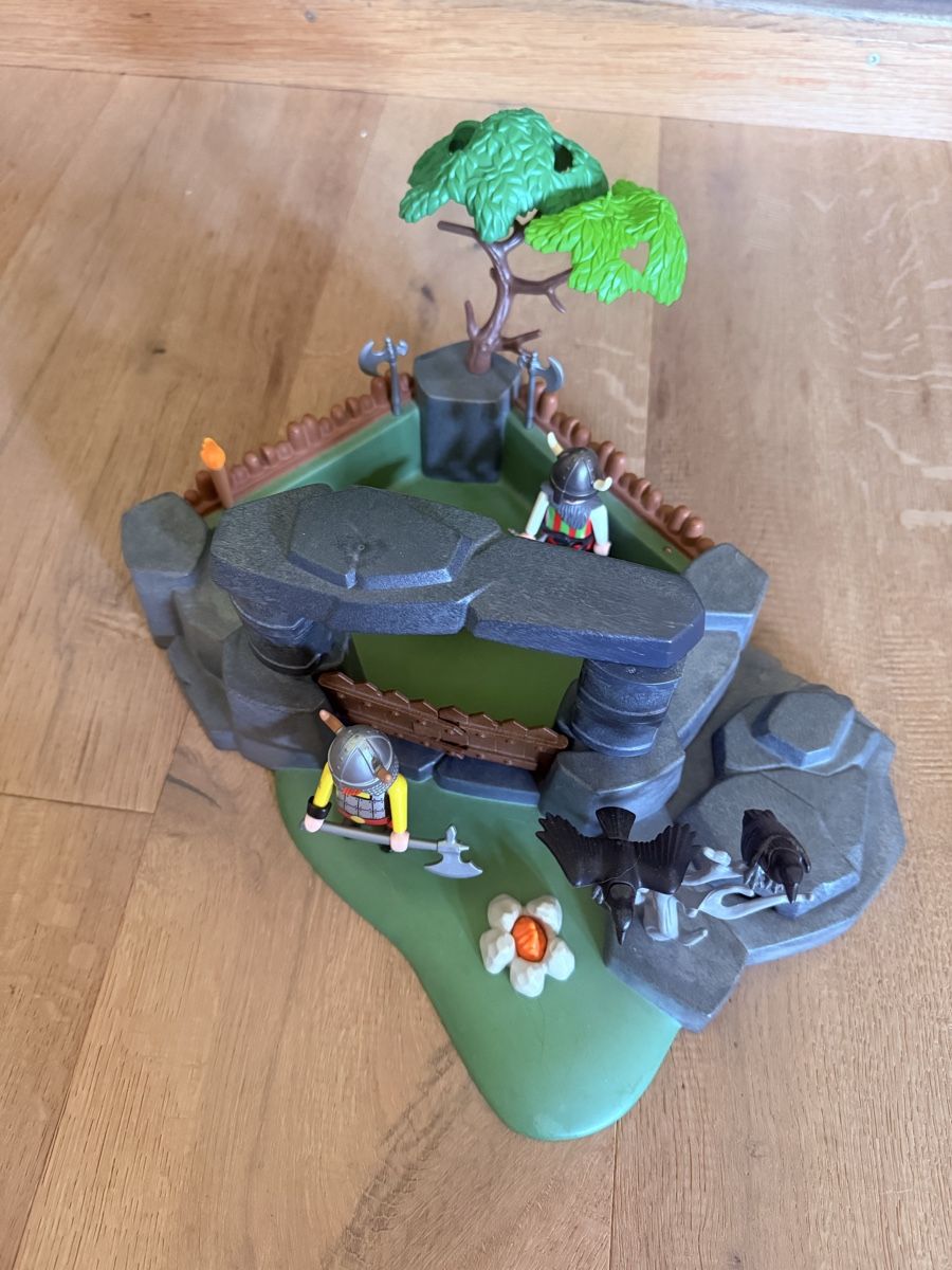 Playmobil Giocattoli: Playmobil Wikinger Dorf mit Schatz – Usato da Schmitten FR venduto da Putschomo 4
