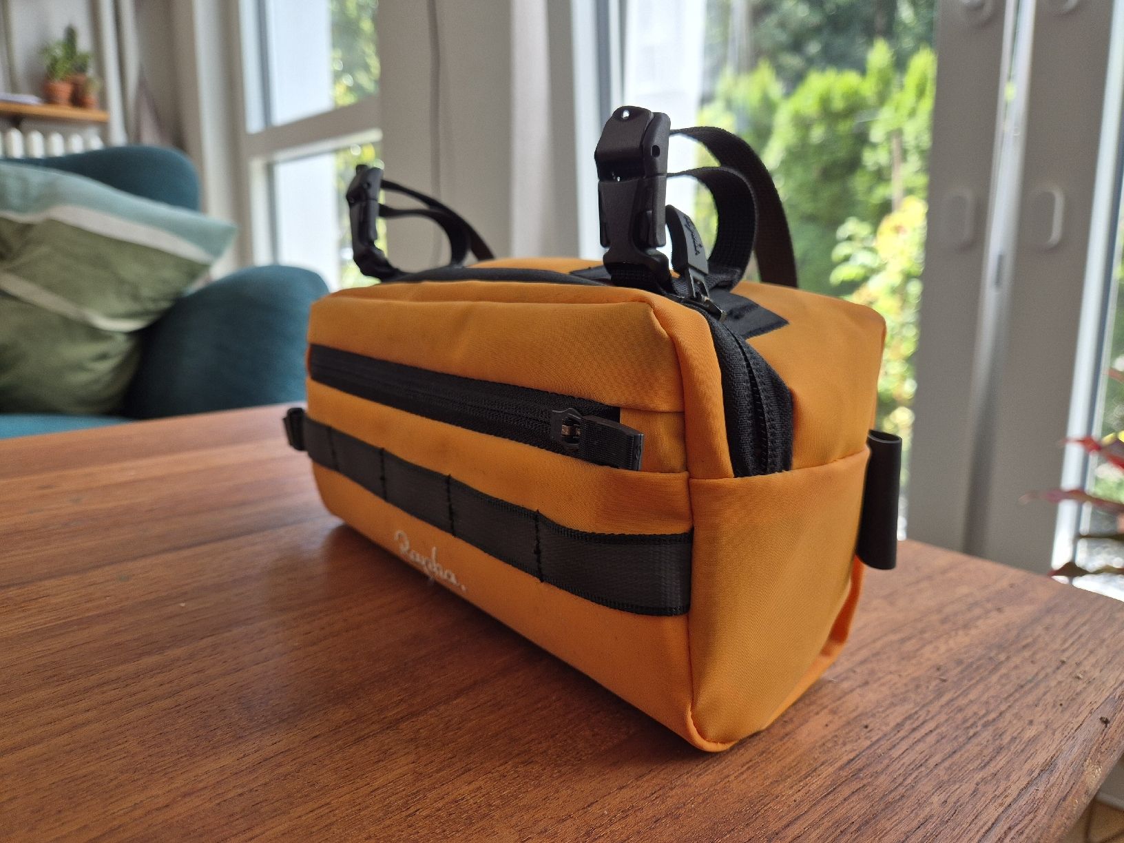 Rapha Taschen: Yellow Rapha Bar Bag – Gebraucht aus Zürich von Maa_b2bx 1