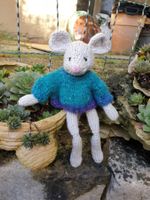 Maus im Pullover gestrickt retro vintage Stil handmade