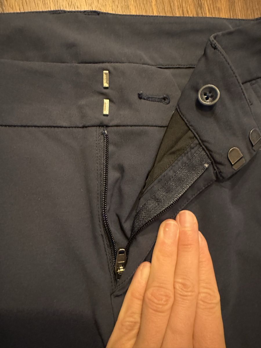 Peak Performance Pantaloni: Blaue Golfhose der Marke Peak Performance – Nuovo (secondo la descrizione) da Sursee venduto da ste_zr96 4
