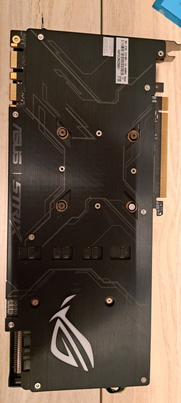 Nvidia Schede grafiche: GTX 1080Ti 11G – Usato da Athenaz (Avusy) venduto da brun_lionel 1