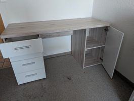 Schreibtisch mit Schubladen und Fach gebraucht Holzoptik