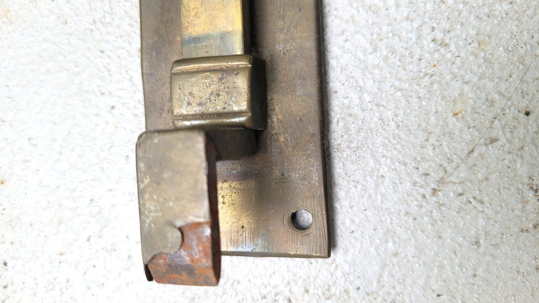 Ferramenta: Originaler Stoss Riegel Messing 18. Jahrhundert – Usato da Basel venduto da Roberto002 5