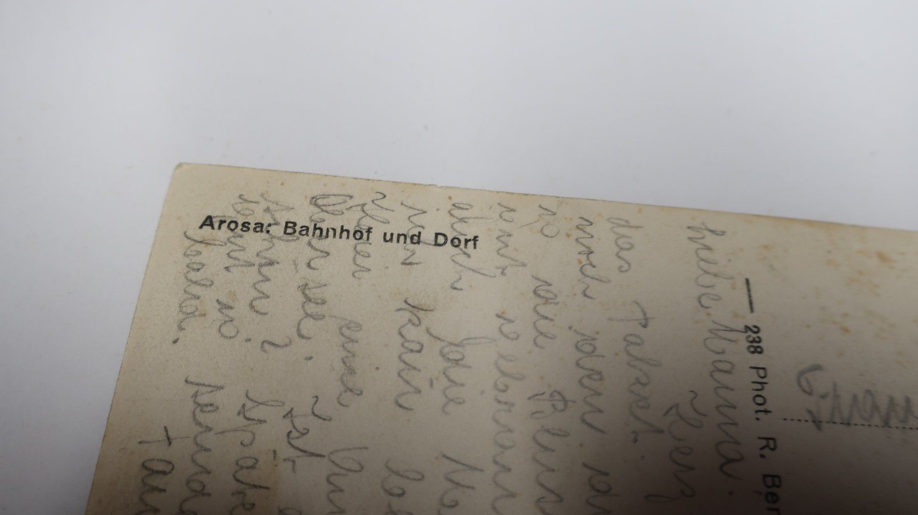 Cartoline postali: Arosa Bahnhof und Dorf – Difettoso da Cormoret venduto da Pascalll2001 4