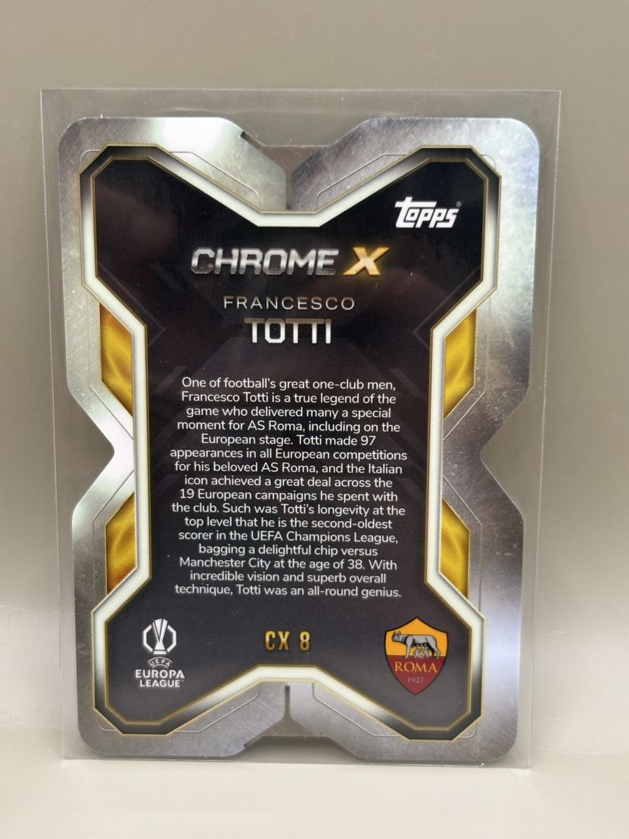 Topps Cartes à collectionner: Chrome X Topps - Francesco Totti – Neuf (Voir description) à Oberbuchsiten par Bananefrappe93 1